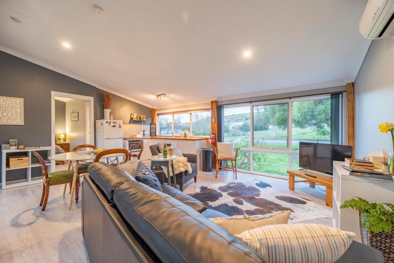 Platypus Waters B&B Smithton Exterior photo